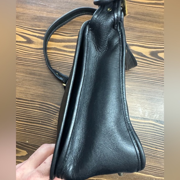 Coach Vintage Stewardess Black Leather Flap Shoulder Bag 9525 Rare Clean - Picture 5 of 11